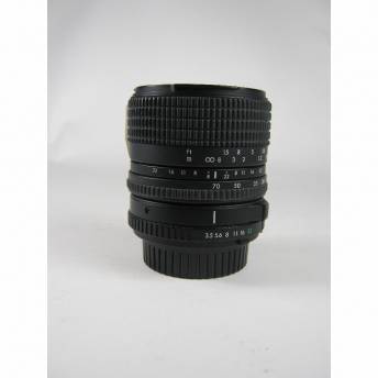 Promaster Spectrum 7 28-70 mm f/ 3.5-4.5