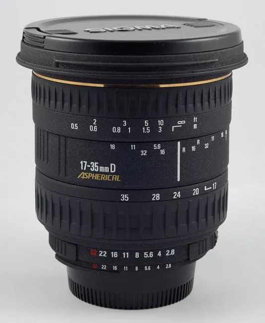 Sigma AF 17-35 mm f/ 2.8-4 EX Aspherical