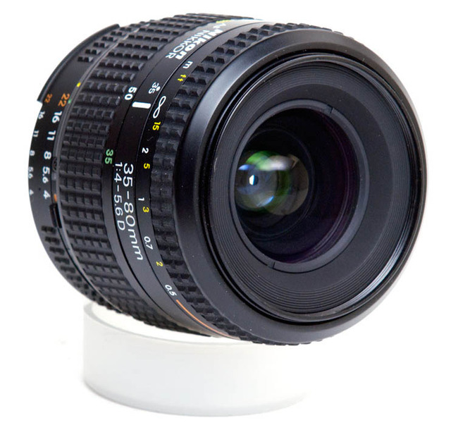 Nikon AF Nikkor 35-80 mm f/ 4-5.6 D (I)