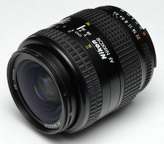 Nikon AF Nikkor 28-70 mm f/ 3.5-4.5