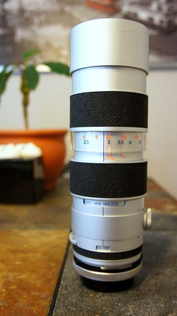 Tamron 70-220 mm f/ 3.8 Adaptall model Z-220