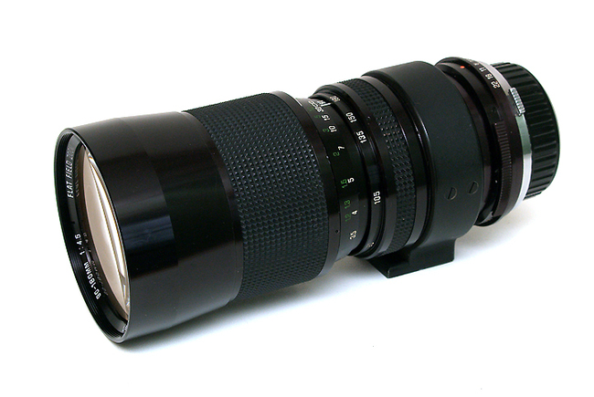 Vivitar Series 1 90-180 mm f/ 4.5 Flat Field