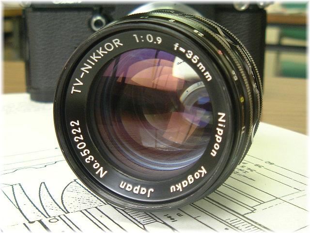 Nikon TV-Nikkor 35 mm f/ 0.9