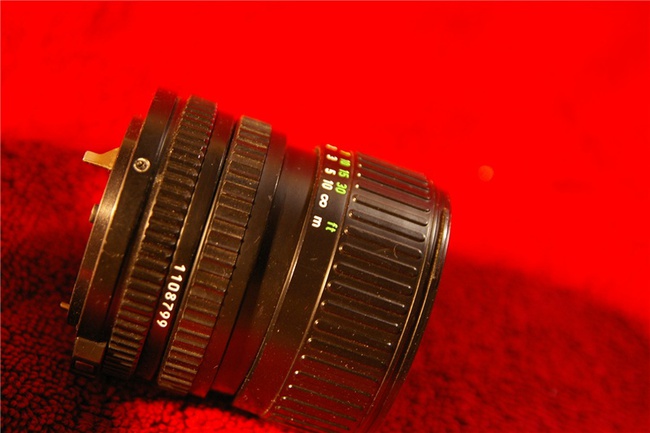 Canon FD 35-70 mm f/ 3.5-4.5