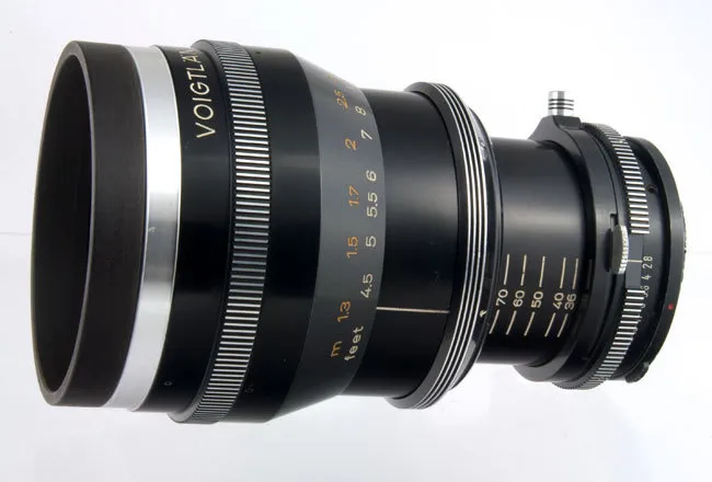 Voigtlander Zoomar 36-82 mm f/ 2.8