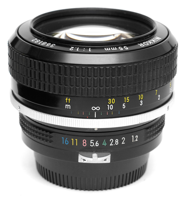 Nikon Nikkor 55 mm f/ 1.2 non-Ai