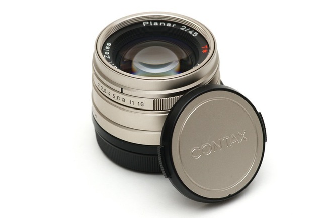 Carl Zeiss Planar T* 45 mm f/2