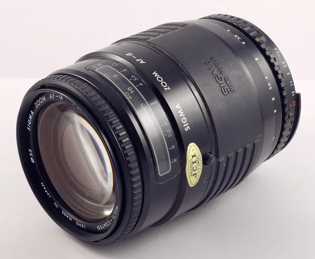 Sigma AF 35-135 mm f/ 3.5-4.5