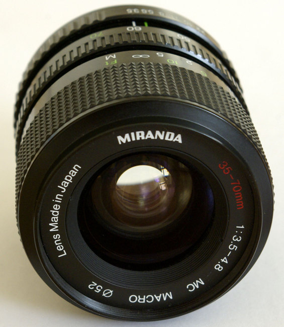 Miranda MC 35-70 mm f/ 3.5-4.8 Macro
