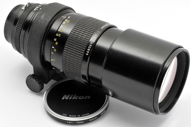 Nikon Nikkor 300 mm f/ 4.5