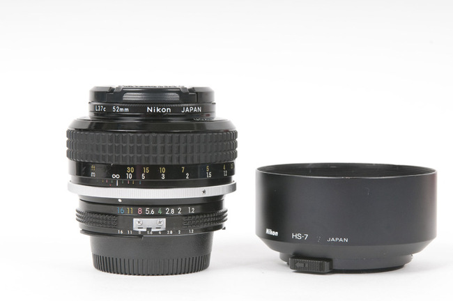 Nikon Nikkor 55 mm f / 1.2 Ai