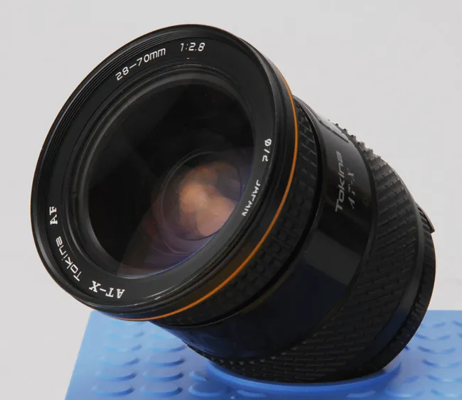 Tokina AT-X AF 28-70 mm f/ 2.8