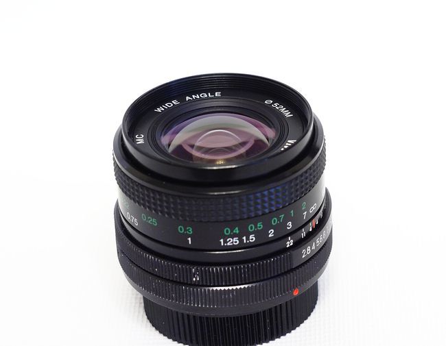 Vivitar 24 mm f/ 2.8