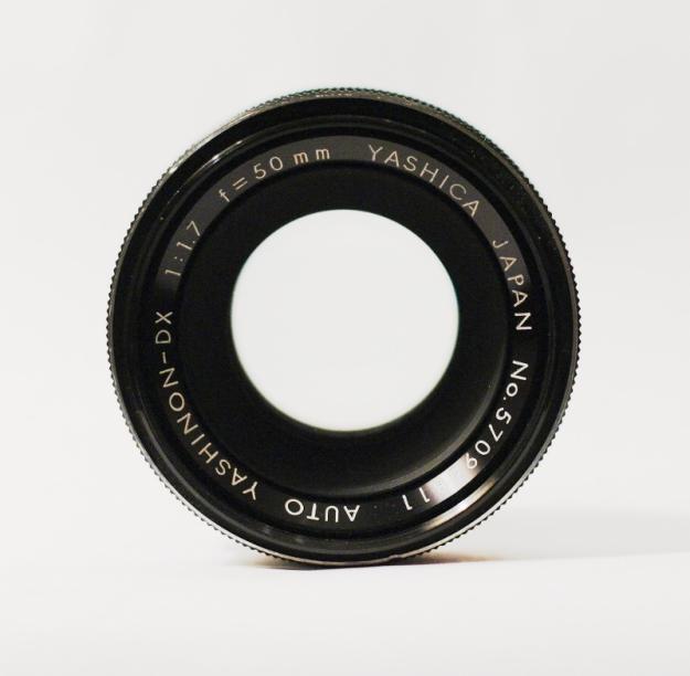 Yashica Auto Yashinon DX 50 mm f/ 1.7