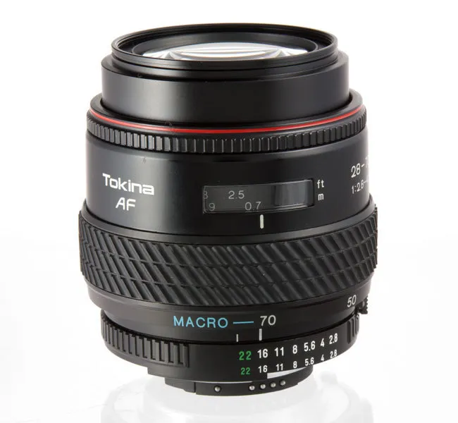Tokina AF 28-70 mm f/ 2.8-4.5