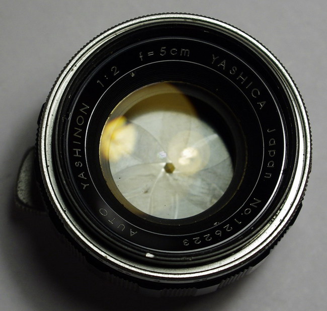 Yashica Auto Yashinon 50 mm f/ 2