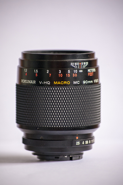 Rokunar V-HQ Macro MC 90 mm f/ 2.5