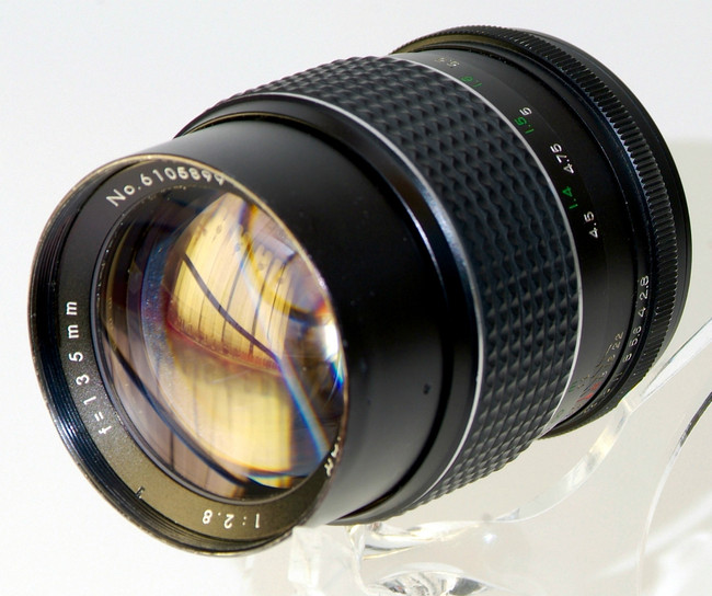 Exaktar 135 mm f/ 2.8