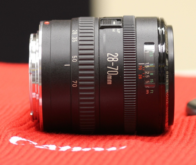 Сanon EF 28-70 mm f/ 3.5-4.5 II