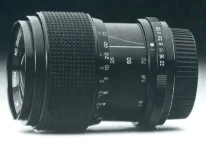 Vivitar 35-70 mm f/ 2.8-3.8 (1984 version)