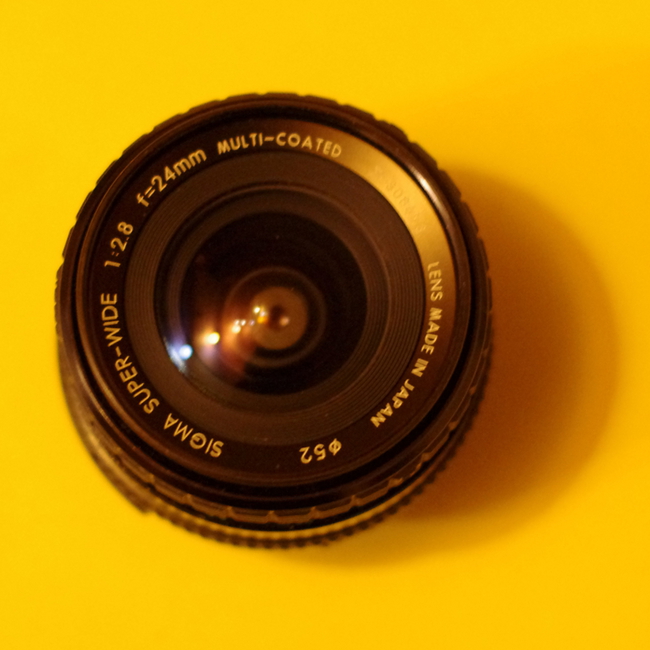 Sigma Super-Wide Macro 24 mm f/ 2.8 MC