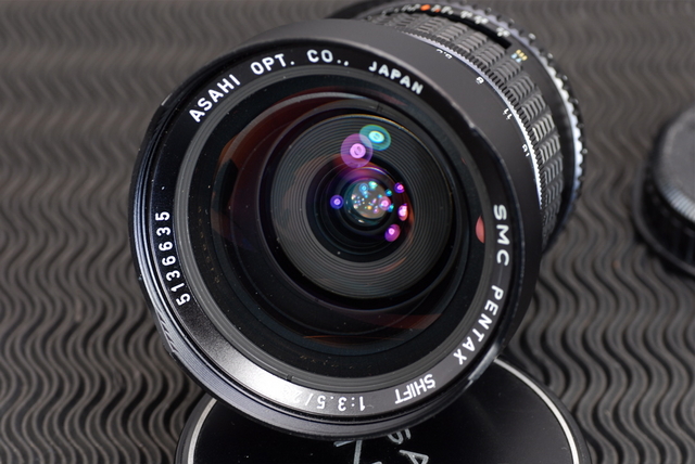 SMC Pentax SHIFT 28 mm f/ 3.5