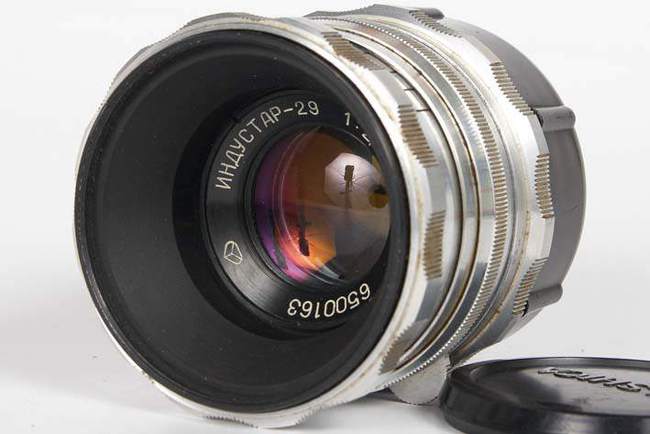 Industar-29 80 mm f/ 2.8