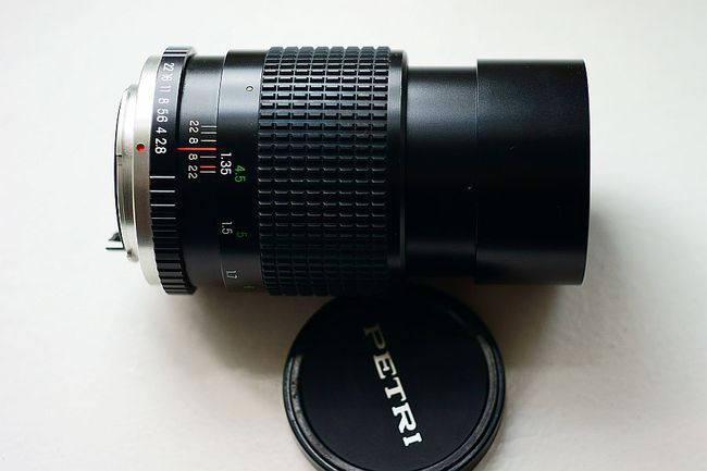 Petri 135 mm f/ 2.8 MC