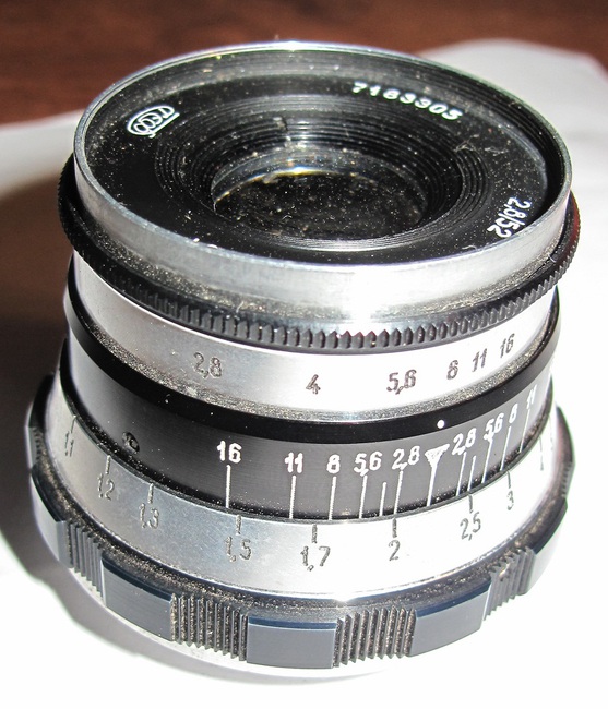 I-61 52 mm f/ 2.8