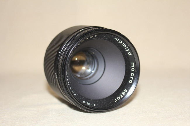 Mamiya Sekor 60 mm f/ 2.8 Macro