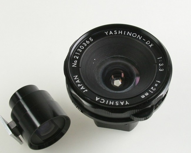 Yashinon-DX 21 mm f/ 3.3