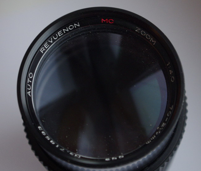 Revuenon 70-210 mm f/ 4 MC Auto Zoom