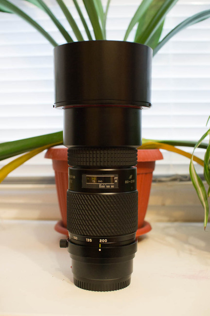 Tokina AF 80-200 mm f/ 2.8 AT-X SD