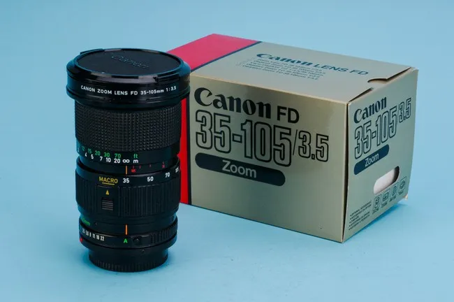 Canon FDn 35-105 mm f/ 3.5