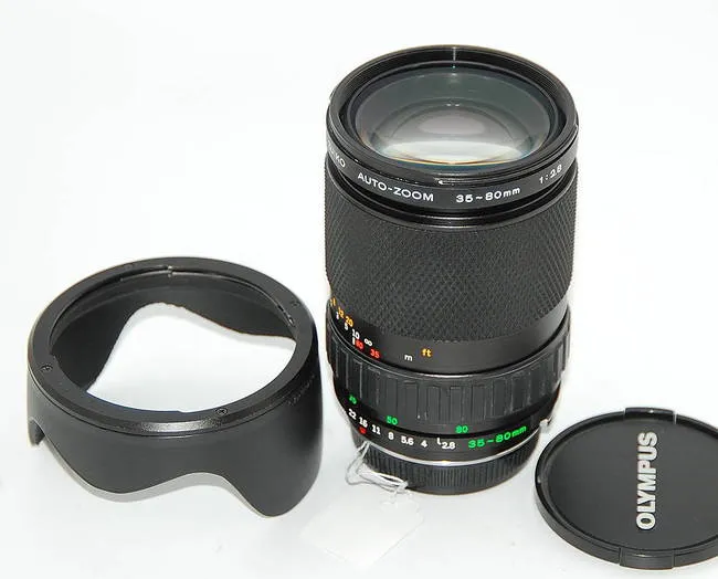Olympus Zuiko 35-80 mm f/ 2.8 ED Auto-Zoom
