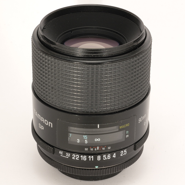 Tamron SP 90 mm f/ 2.5 Adaptall-2 model 52BB