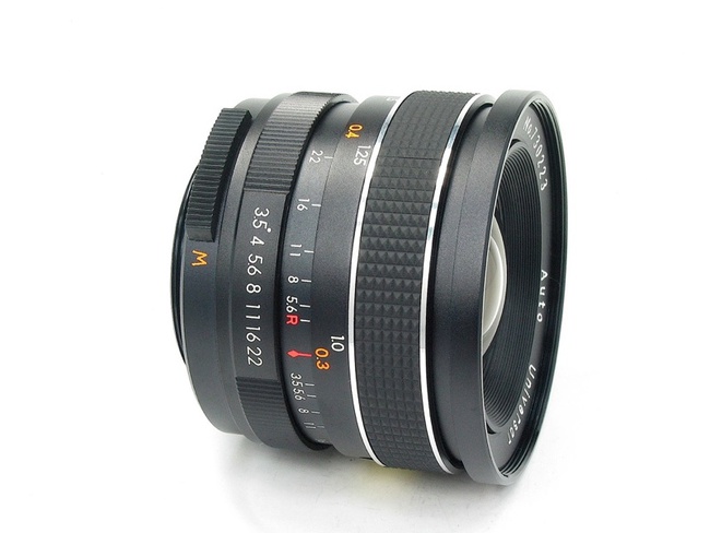 Universar 23 mm f/ 3.5 Auto