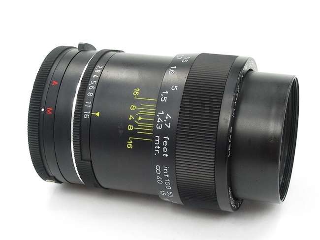 Revuenon 135 mm f/ 2.8 MC