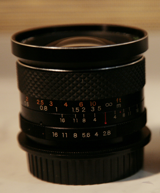 Yashica Yashinon DS-M 24 mm f/ 2.8 Auto