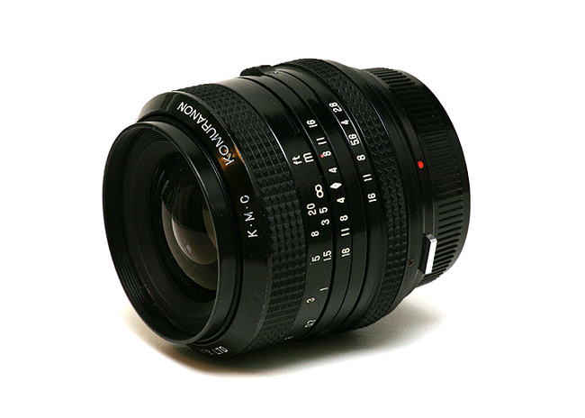 Komuranon 28 mm f/ 2.8 KMC
