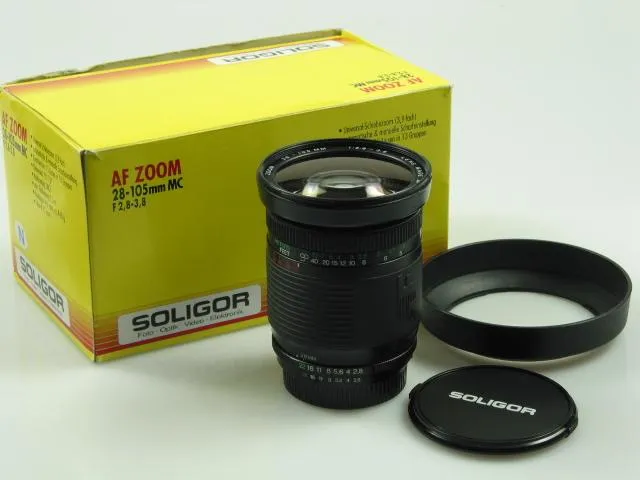 Soligor 28-105 mm f/ 2.8-3.8 MC AF