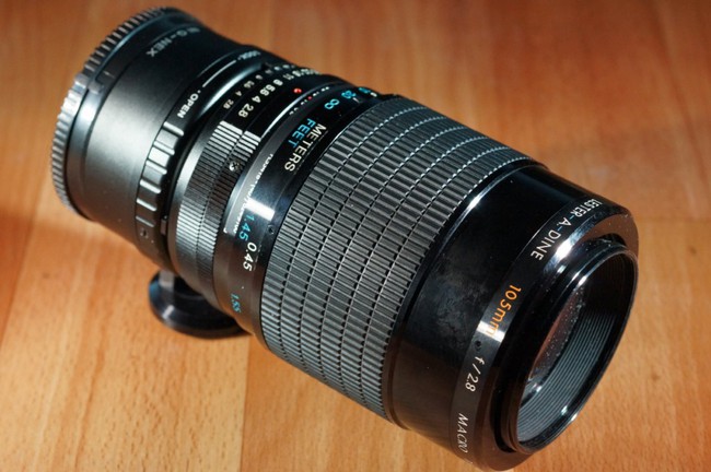 Lester A. Dine 105 mm f/ 2.8 Macro