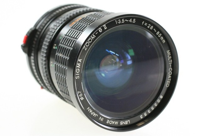 Sigma MF 28-85 mm f/ 3.5-4.5 MC Zoom Theta II