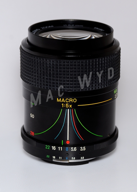 Vivitar 28-70 mm f/ 3.5-4.8 MC Macro