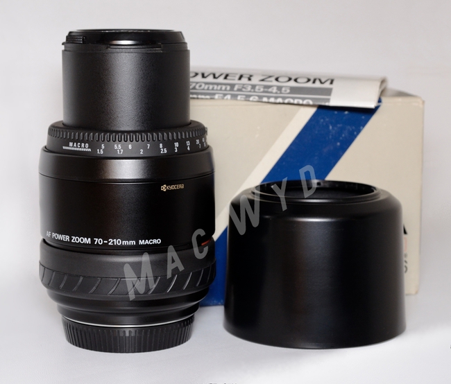 Yashica AF Power Zoom 70-210 mm f/ 4-5.6 Macro