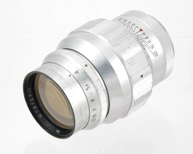 Jupiter-11 135 mm f/ 4 M39 SLR