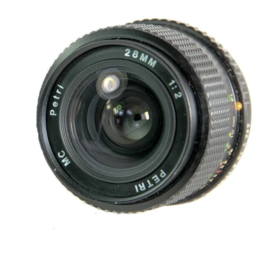 Petri 28 mm f/ 2.0 MC