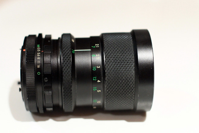 Seimar 28-70 mm f/ 3.5-3.8 MC Auto