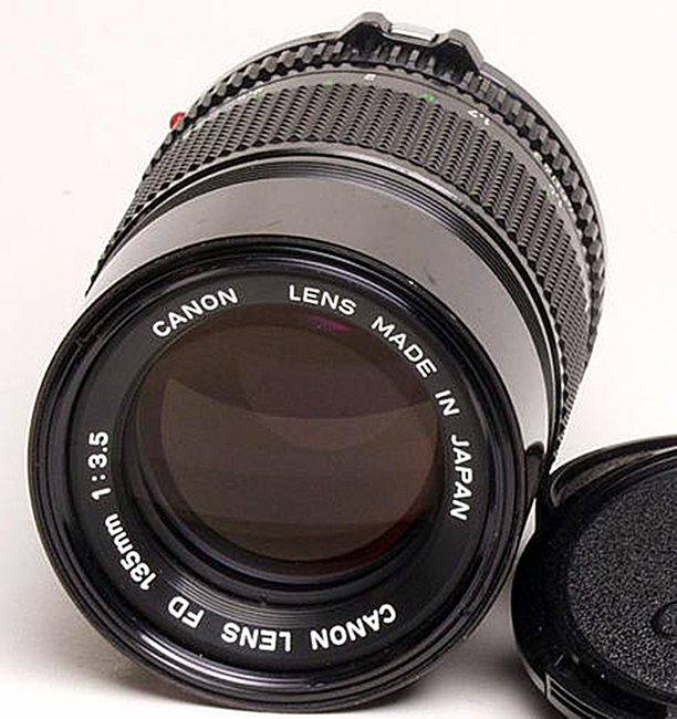 Canon FDn 135 mm f/ 3.5