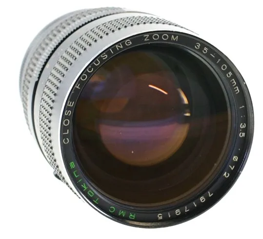 RMC Tokina 35-105 mm f/ 3.5 Close Focusing Zoom